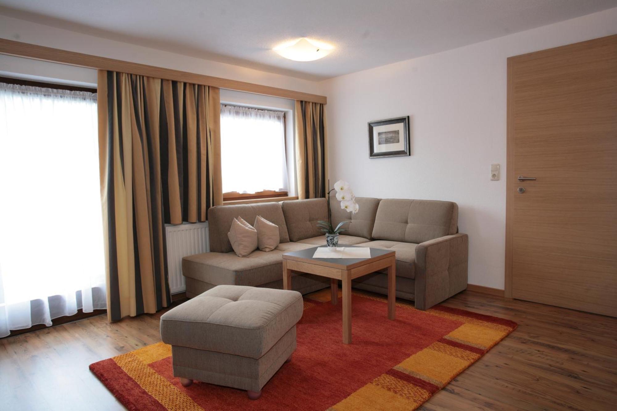 Apartmenthaus Joerg Serfaus Pokoj fotografie
